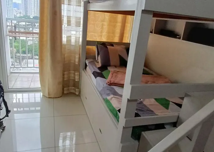 In Pasay Aparthotel