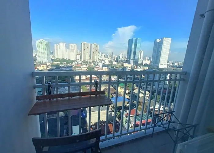 In Pasay Aparthotel